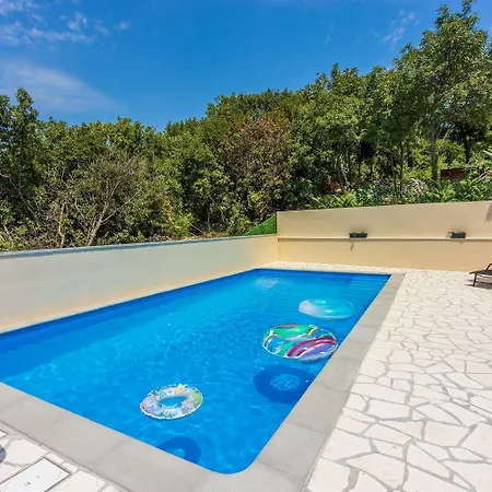 Einzigartige Mit Privatpool, Meerblick, Trampolin, Bikes Und Viele Wanderwege In Der Gegend * Jadranovo