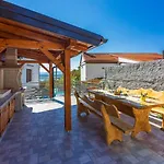 Einzigartige Mit Privatpool, Meerblick, Trampolin, Bikes Und Viele Wanderwege In Der Gegend * Jadranovo