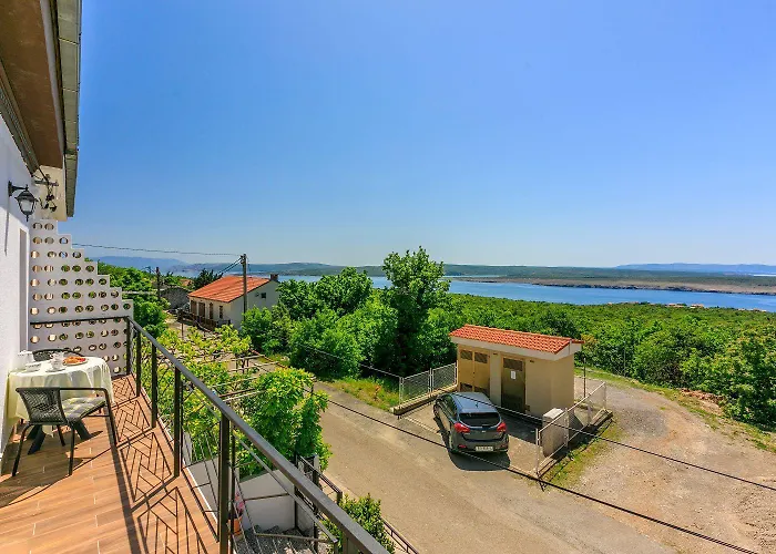 Einzigartige Mit Privatpool, Meerblick, Trampolin, Bikes Und Viele Wanderwege In Der Gegend * יאדראנובו