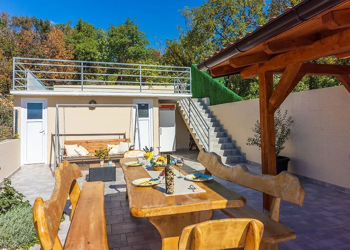Einzigartige Mit Privatpool, Meerblick, Trampolin, Bikes Und Viele Wanderwege In Der Gegend בית נופש *